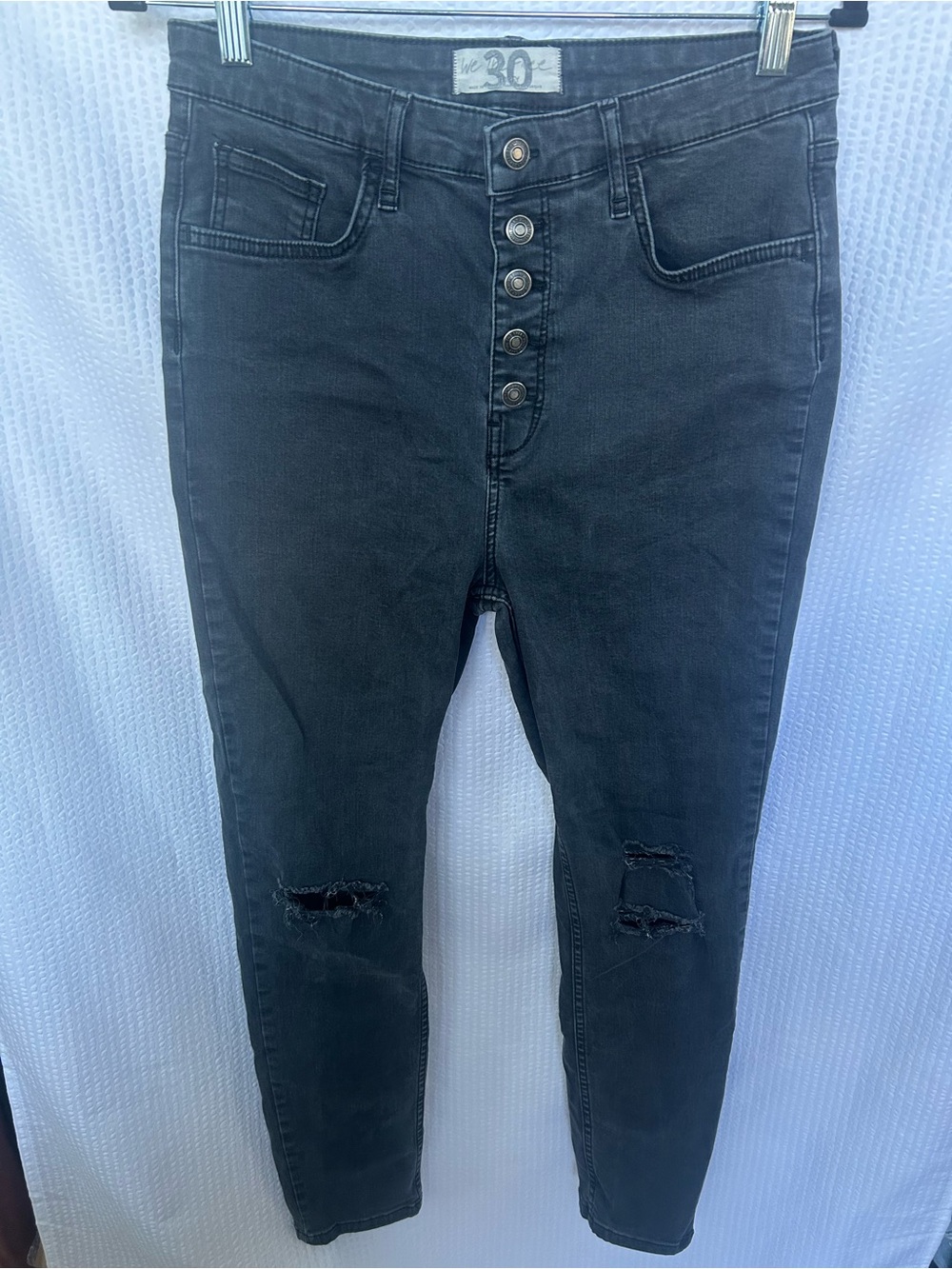 We The Free (Free People) Black Button Fly Distressed Skinny Jeans Size 30